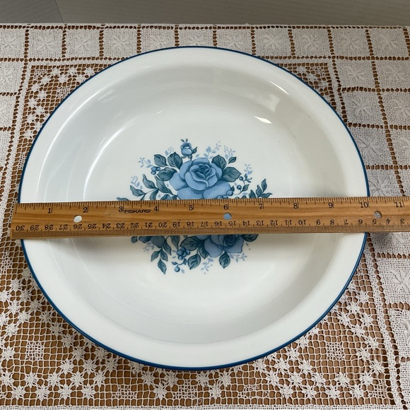 Corelle Blue Velvet Rose design pie plate 10 1/4” - Picture 5 of 6